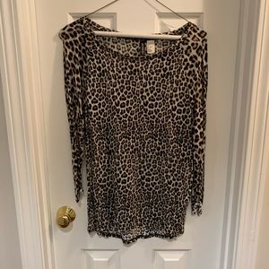 Leopard long sleeve top
